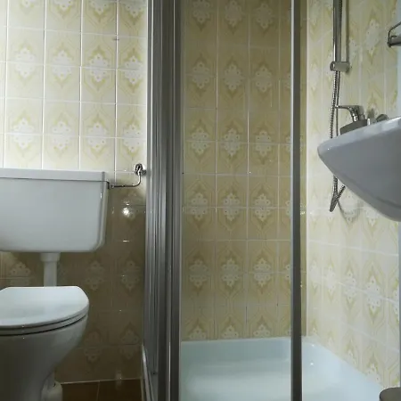 Mohnblume By Interhome Lejlighed Velden am Wörthersee