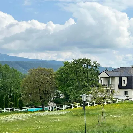 Mohnblume By Interhome Apartment Velden am Wörthersee