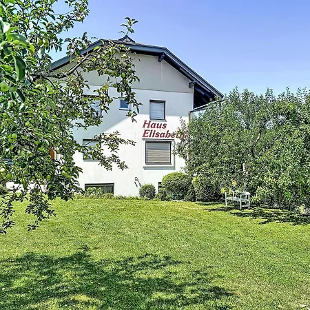 Mohnblume By Interhome Velden am Woerthersee
