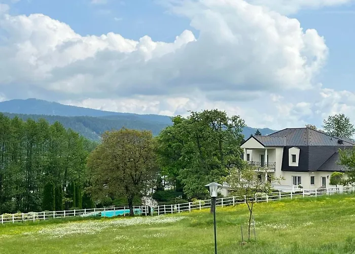 Mohnblume By Interhome Apartment Velden am Wörthersee